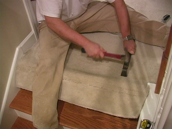 Landing Tread to Carpet