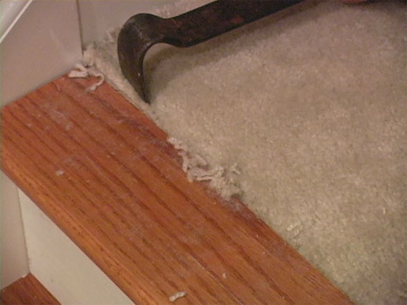 Landing Tread to Carpet